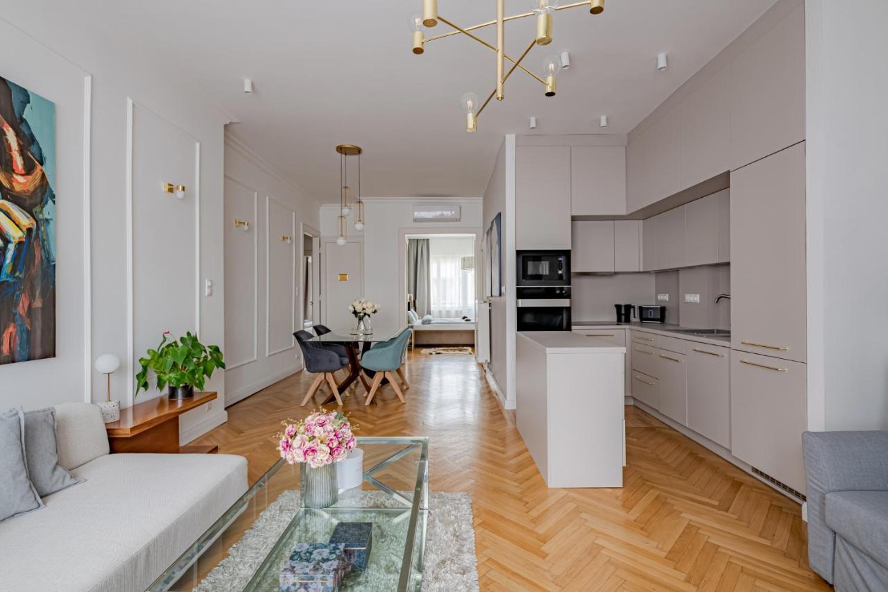 Katie'S Home Parliament Budapest Exterior photo