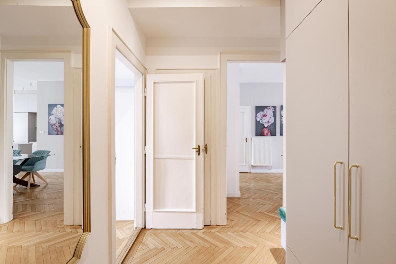Katie'S Home Parliament Budapest Exterior photo
